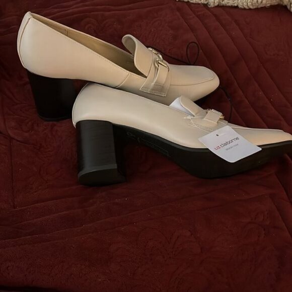 Liz Claiborne Women’s sz  11 M Cream‎ Morris Block Chunky Heel NWT w/gold tone - Picture 5 of 16